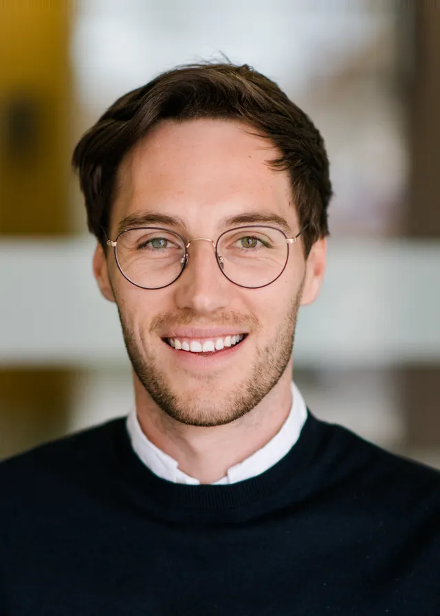Dr. Fabian Lenz